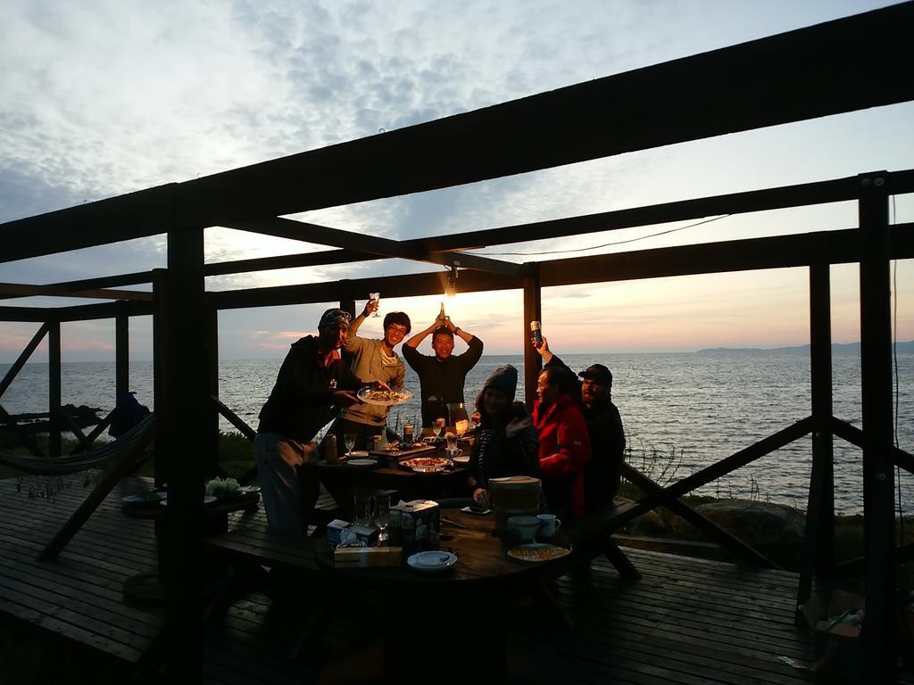 Amakusa West Coast Backpackers Fu-Raibou Hostel Exterior photo